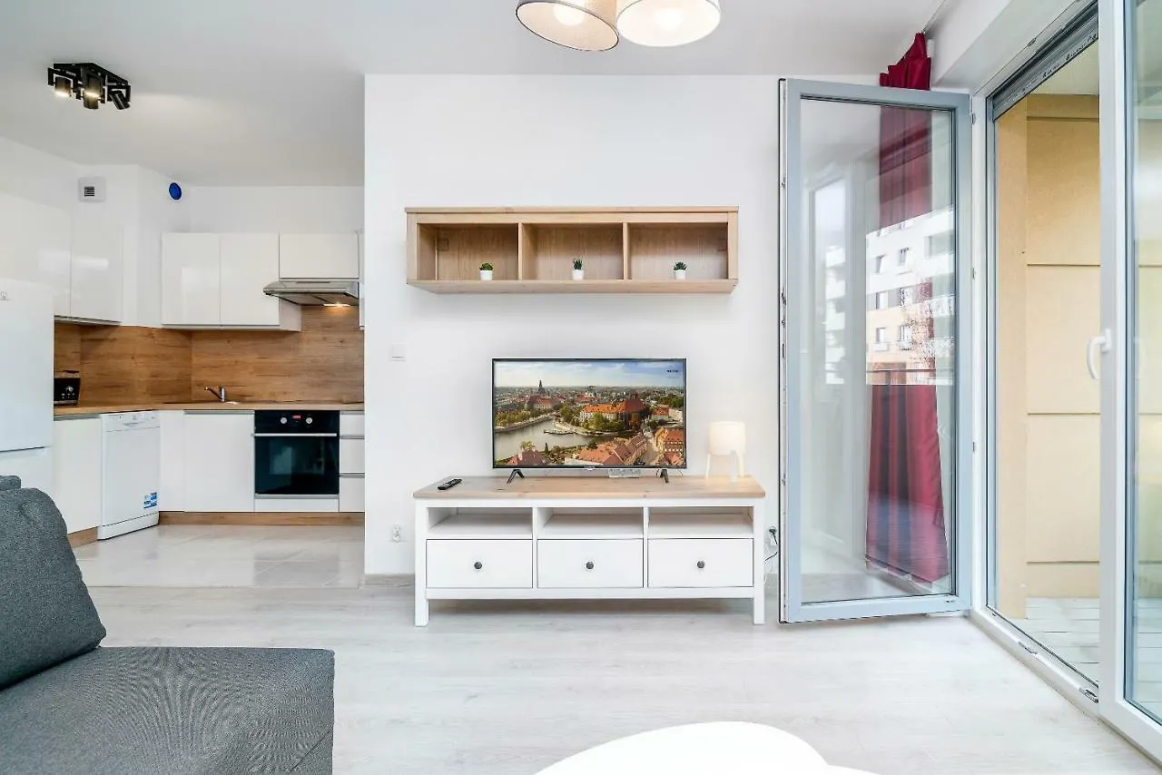 Exclusive Apartments Teczowa With Underground Parking By Noclegi Renters Wrocław 0*,  Polónia