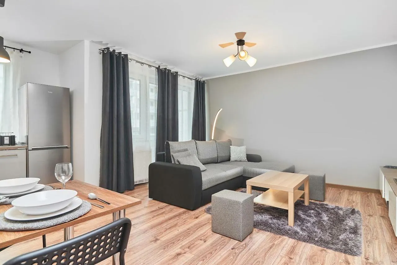 Exclusive Apartments Teczowa With Underground Parking By Noclegi Renters Wrocław Polónia